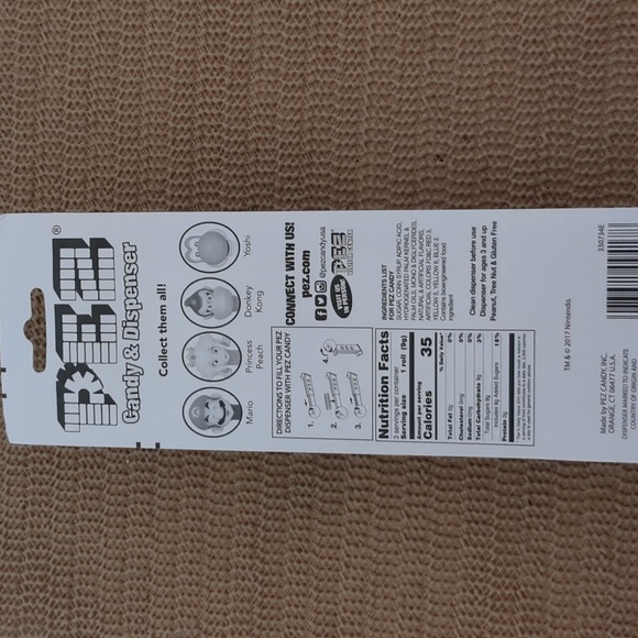 Pez Dispenser Yoshi w/ candy New - Picture 4 of 5